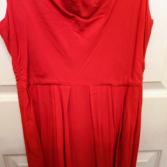 💥SALE💥 BB Dakota Red Dress  Sz.8 Sleeveless Fit and Flare - Picture 4 of 9